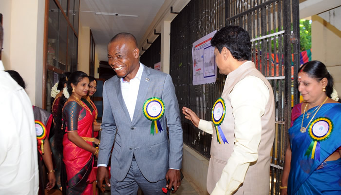 Un Séjour Scientifique Fructueux en Inde : Dr. Mazabalo Baneto le Directeur adjoint du CERME, au Nachiappa Swamigal Arts and Science College